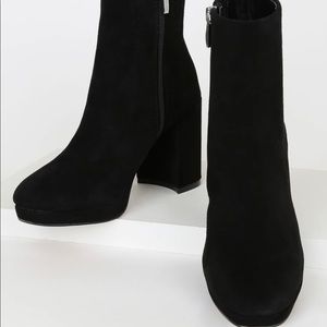 Steve Madden black sued booties
